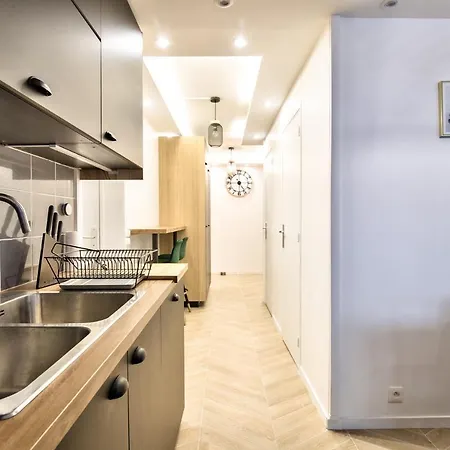 Apartment Chic And Spacious Apart With Parking *